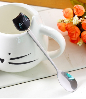 Black and white cat stainless steel spoon cartoon cat porcelain handle spoon